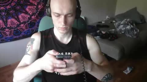 Johnny online show from September 20, 2025, 5:08 am