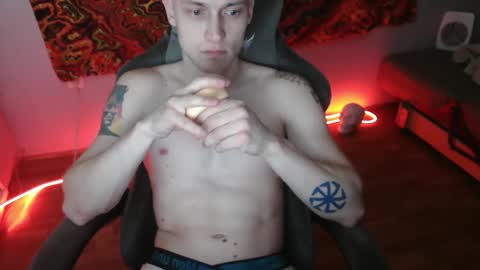 Johnny online show from November 12, 2025, 3:45 pm