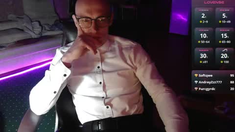 Johnny online show from April 14, 2026, 5:41 pm