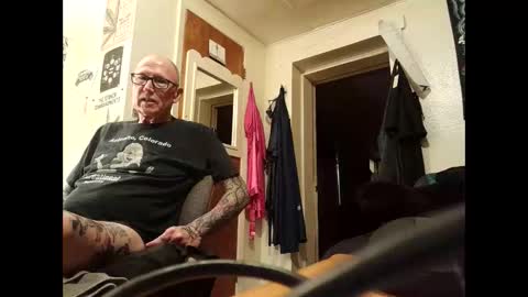 Master online show from February 27, 2026, 1:16 am