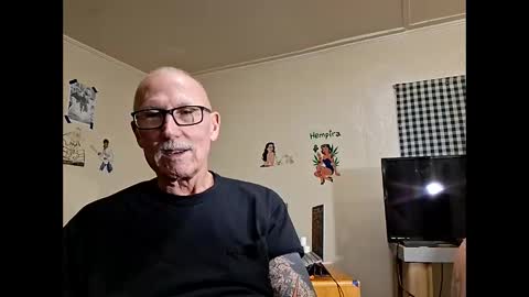 Master online show from April 20, 2026, 9:38 pm