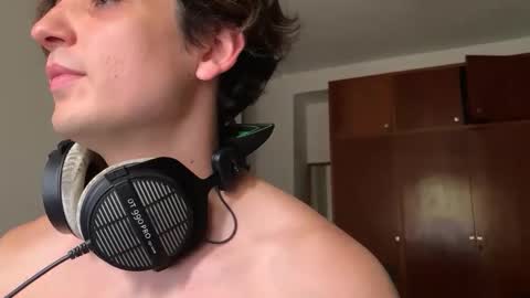 Johnny online show from February 20, 2026, 2:06 pm