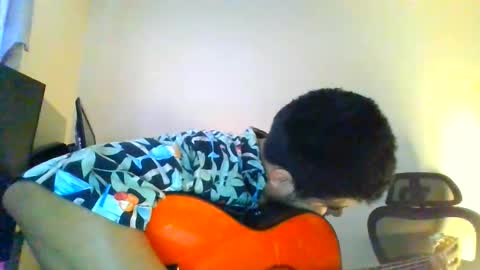 johnnyemonleos online show from May 29, 2026, 7:23 pm