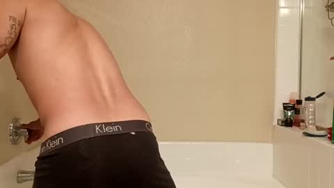 johnnyfaround online show from September 28, 2025, 9:47 am