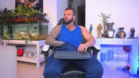 Snapshot of johnnygrayson_ chatting on February 7, 2026, 12:14 am JOHNNY online show from February 7, 2026, 12:14 am