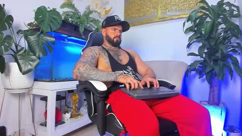 Snapshot of johnnygrayson_ chatting on February 24, 2026, 2:20 am JOHNNY online show from February 24, 2026, 2:20 am