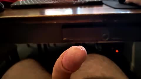 johnnyjones66612165268 online show from May 18, 2026, 4:35 pm