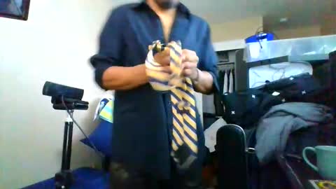 johnnyleos online show from May 27, 2026, 3:42 pm
