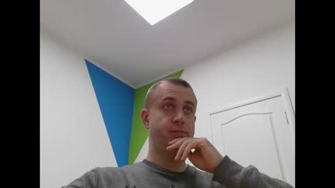 johnoreon online show from February 16, 2025, 7:04 am