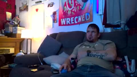 Snapshot of johnpaulkent82 chatting on November 29, 2025, 12:08 pm johnpaulkent82 online show from November 29, 2025, 12:08 pm