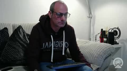 johnpevans online show from March 7, 2026, 6:49 pm