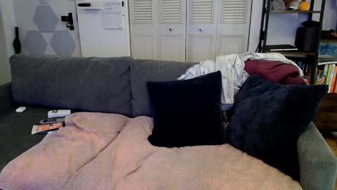 Snapshot of johnresmain chatting on December 11, 2024, 5:15 pm johnresmain online show from December 11, 2024, 5:15 pm