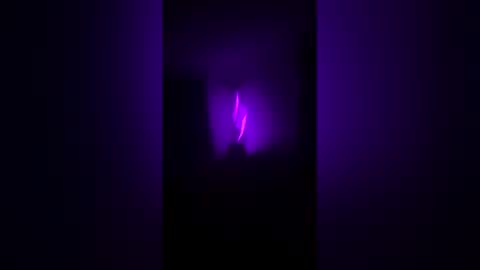Snapshot of johnsenxxx chatting on April 3, 2026, 6:17 pm johnsenxxx online show from April 3, 2026, 6:17 pm
