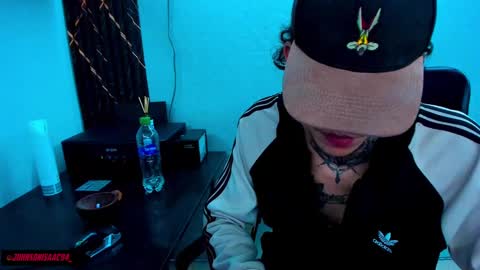 johnsonisaac94  online show from March 3, 2025, 8:16 am