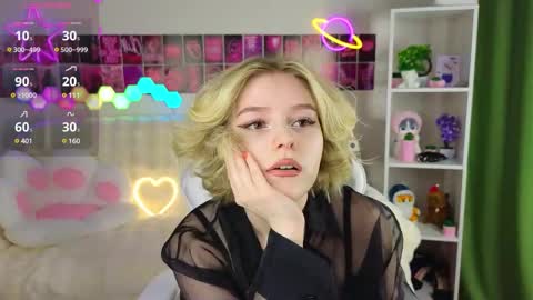 Paula online show from February 27, 2025, 9:14 pm