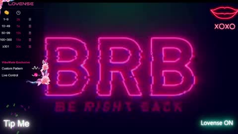 jolie_js online show from April 29, 2026, 9:10 pm