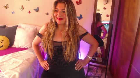 Snapshot of jolie_mature_ chatting on January 20, 2025, 10:26 pm Jolie Mature online show from January 20, 2025, 10:26 pm