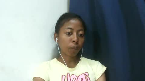 Snapshot of joliekah27 chatting on February 19, 2026, 7:32 pm joliekah27 online show from February 19, 2026, 7:32 pm