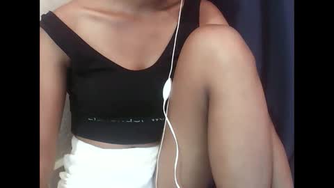 Snapshot of joliekah27 chatting on February 21, 2026, 8:15 am joliekah27 online show from February 21, 2026, 8:15 am