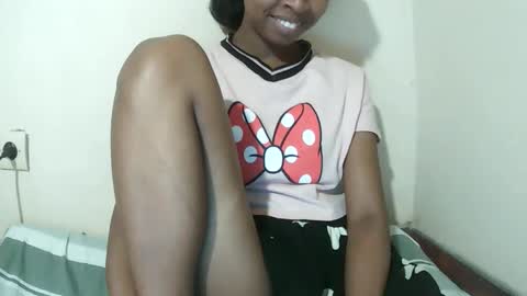 Snapshot of joliekah27 chatting on March 17, 2026, 7:39 pm joliekah27 online show from March 17, 2026, 7:39 pm