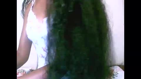 Snapshot of joliekah27 chatting on April 21, 2026, 1:42 am joliekah27 online show from April 21, 2026, 1:42 am
