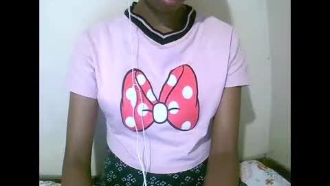 Snapshot of joliekah27 chatting on April 21, 2026, 7:17 pm joliekah27 online show from April 21, 2026, 7:17 pm