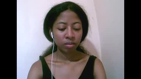 Snapshot of joliekah27 chatting on May 3, 2026, 9:59 am joliekah27 online show from May 3, 2026, 9:59 am