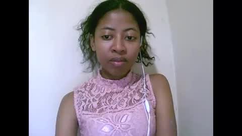 Snapshot of joliekah27 chatting on May 9, 2026, 8:25 pm joliekah27 online show from May 9, 2026, 8:25 pm