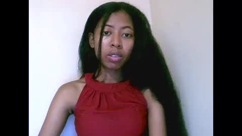 Snapshot of joliekah27 chatting on May 19, 2026, 6:53 am joliekah27 online show from May 19, 2026, 6:53 am