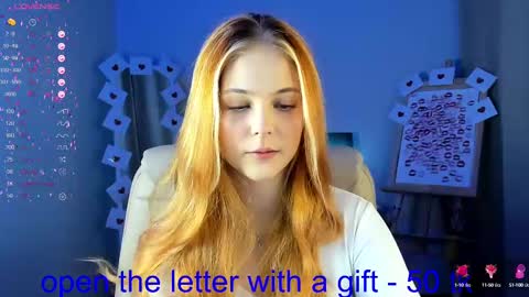 Polly  online show from February 12, 2025, 8:06 am