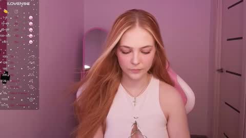 Polly  online show from February 24, 2025, 8:38 am