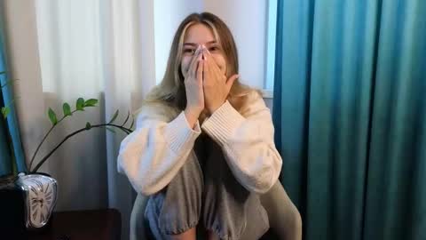 Viola online show from September 12, 2025, 11:21 am