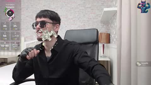 Snapshot of jonahshaw chatting on October 24, 2025, 4:53 am JonahShaw online show from October 24, 2025, 4:53 am