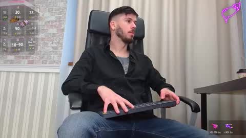 Snapshot of jonahshaw chatting on November 24, 2025, 5:18 am JonahShaw online show from November 24, 2025, 5:18 am