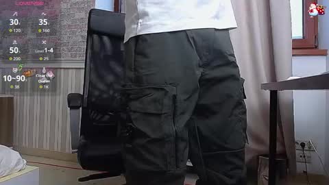 Snapshot of jonahshaw chatting on January 11, 2026, 6:18 am JonahShaw online show from January 11, 2026, 6:18 am