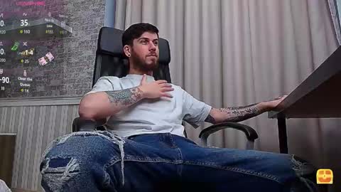 Snapshot of jonahshaw chatting on February 9, 2026, 5:33 am JonahShaw online show from February 9, 2026, 5:33 am