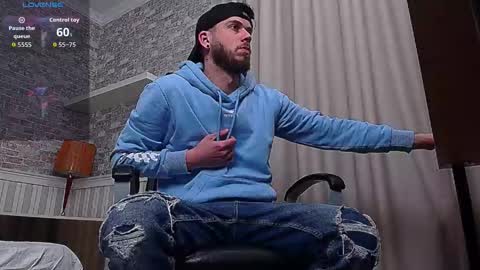 Snapshot of jonahshaw chatting on February 28, 2026, 5:08 am JonahShaw online show from February 28, 2026, 5:08 am