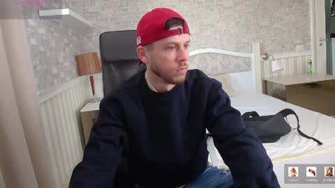 Snapshot of jonahshaw chatting on May 3, 2026, 4:40 am JonahShaw online show from May 3, 2026, 4:40 am