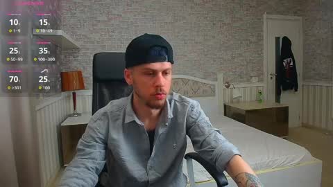 Snapshot of jonahshaw chatting on May 21, 2026, 4:41 am JonahShaw online show from May 21, 2026, 4:41 am