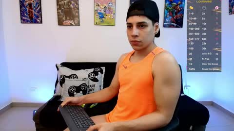 Instagram jonathanfit14 online show from May 26, 2026, 10:17 pm