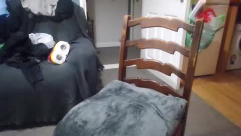 Snapshot of jonlow1 chatting on December 23, 2024, 10:55 pm jonlow1 online show from December 23, 2024, 10:55 pm