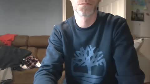 Snapshot of jonlow1 chatting on March 9, 2025, 10:30 pm jonlow1 online show from March 9, 2025, 10:30 pm