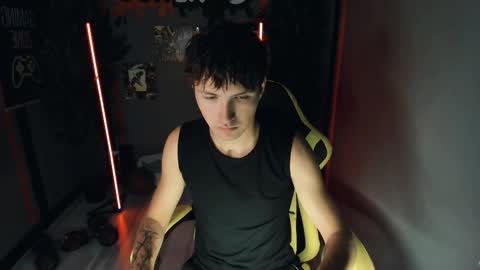 Snapshot of jonny_dark chatting on September 12, 2025, 10:37 am Jonny online show from September 12, 2025, 10:37 am