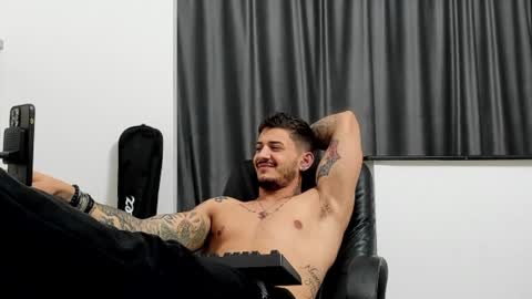 jonnyporn1 online show from February 3, 2025, 2:45 pm