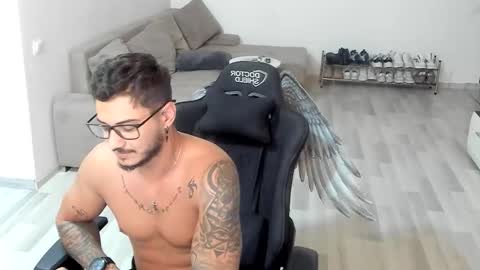 jonnyporn1 online show from September 24, 2025, 11:02 am