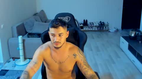 jonnyporn1 online show from November 3, 2025, 9:16 pm