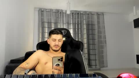 jonnyporn1 online show from January 31, 2026, 7:11 pm