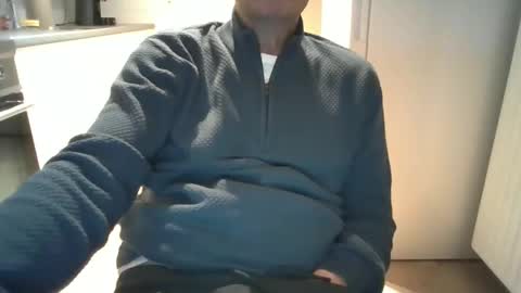Snapshot of jop55 chatting on April 18, 2026, 7:58 pm Jop55 online show from April 18, 2026, 7:58 pm