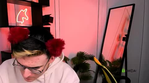 jordi_ser online show from November 6, 2025, 7:15 pm