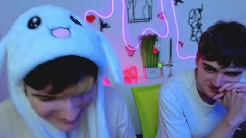 jordi_ser online show from February 21, 2026, 7:37 pm